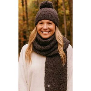 NWT Barefoot Dreams CozyChic Pom Pom Beanie & Scarf Set Espresso Cocoa OS Gift
